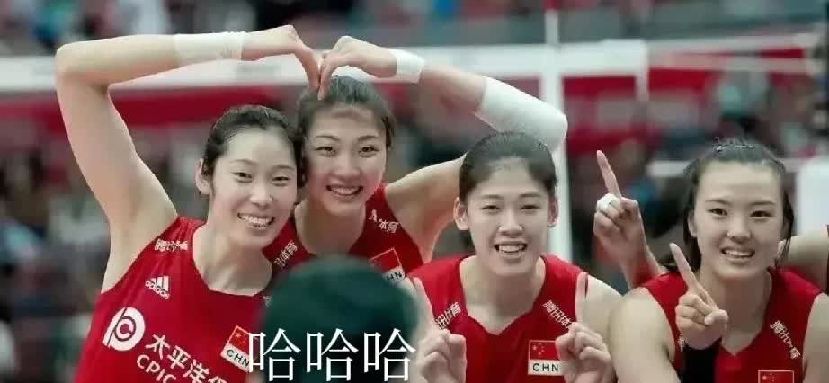 世锦赛没进入八强，不是中国女排没有强攻手，也不是小二传太年轻太嫩，更不是接应软弱