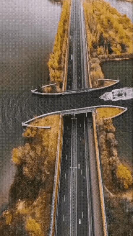 隧道深度不够吧？