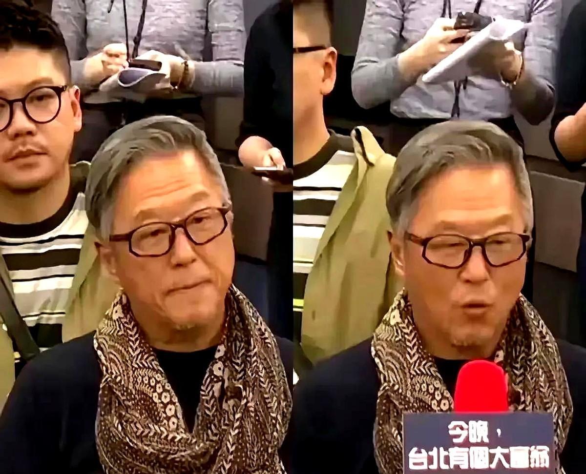 王伟忠和S家的关系最近成了娱乐圈大型打脸现场。
还记得去年某综艺后台，老王顶着大