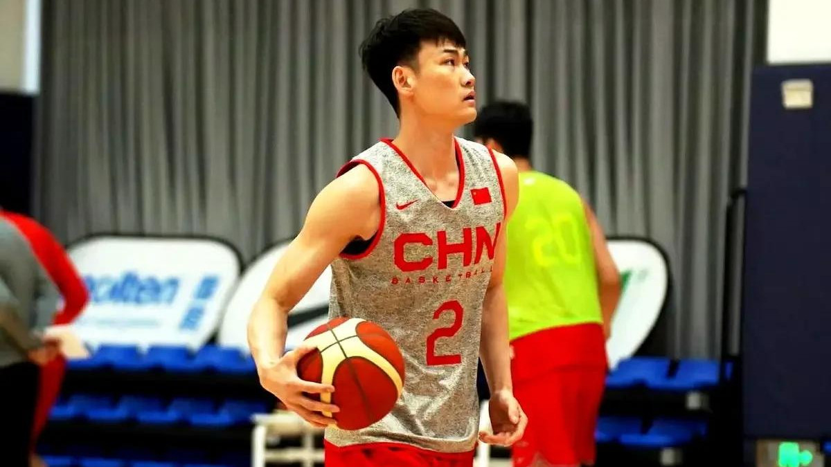 男篮世预赛大名单出炉！