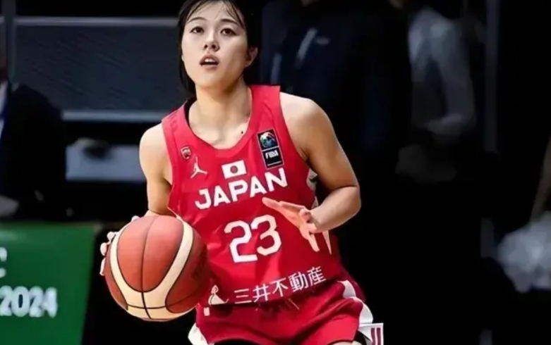 77：62！日本队凭借第三节的完美发挥击败新西兰队，从而将与中国队争夺决赛权。