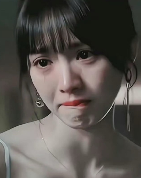 田曦薇这样一个哭戏的视角任何人看到都会心疼。