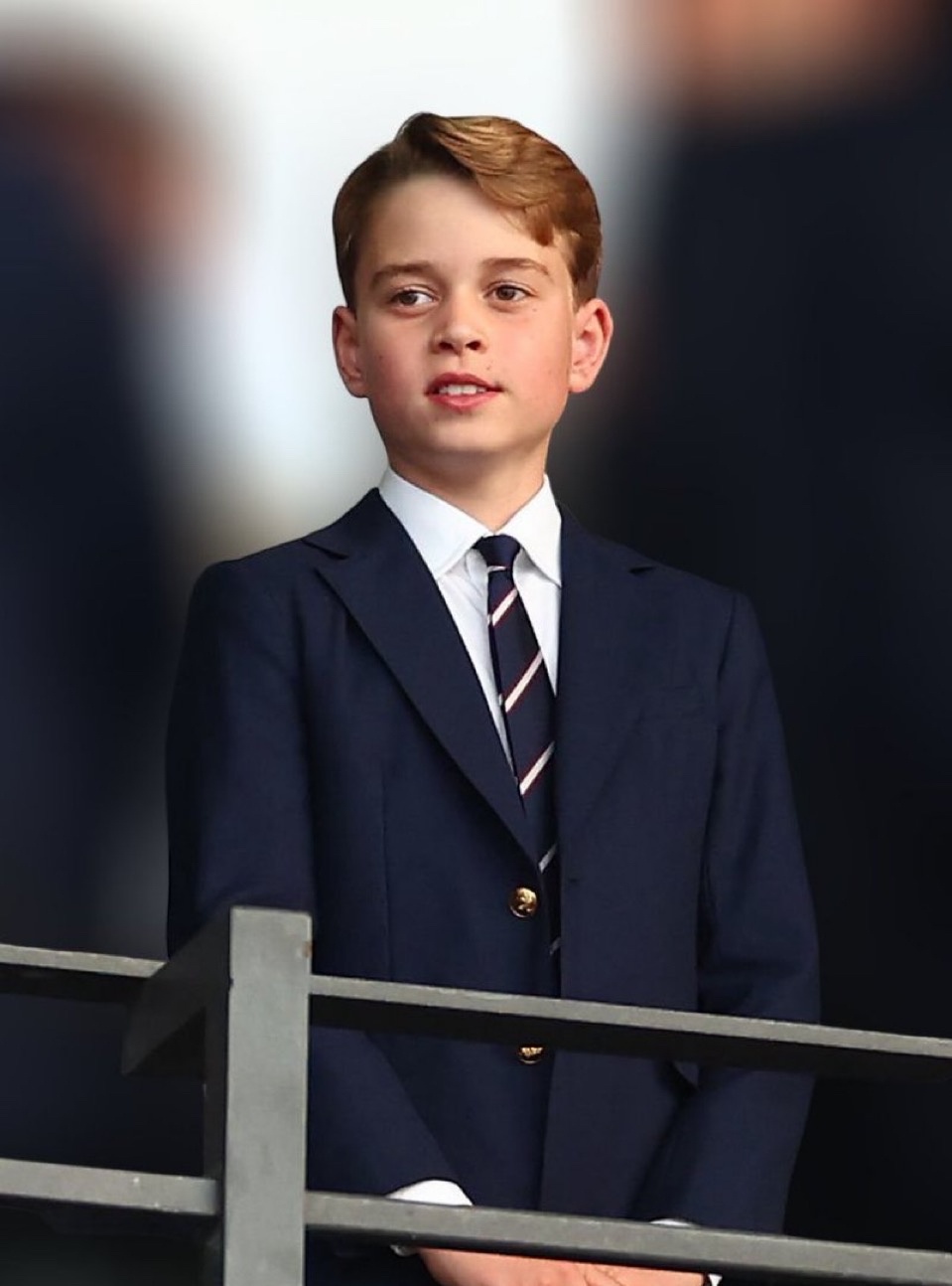 终有一天，他会成为国王。



祝未来国王乔治·亚历山大·路易斯王子殿下12岁生