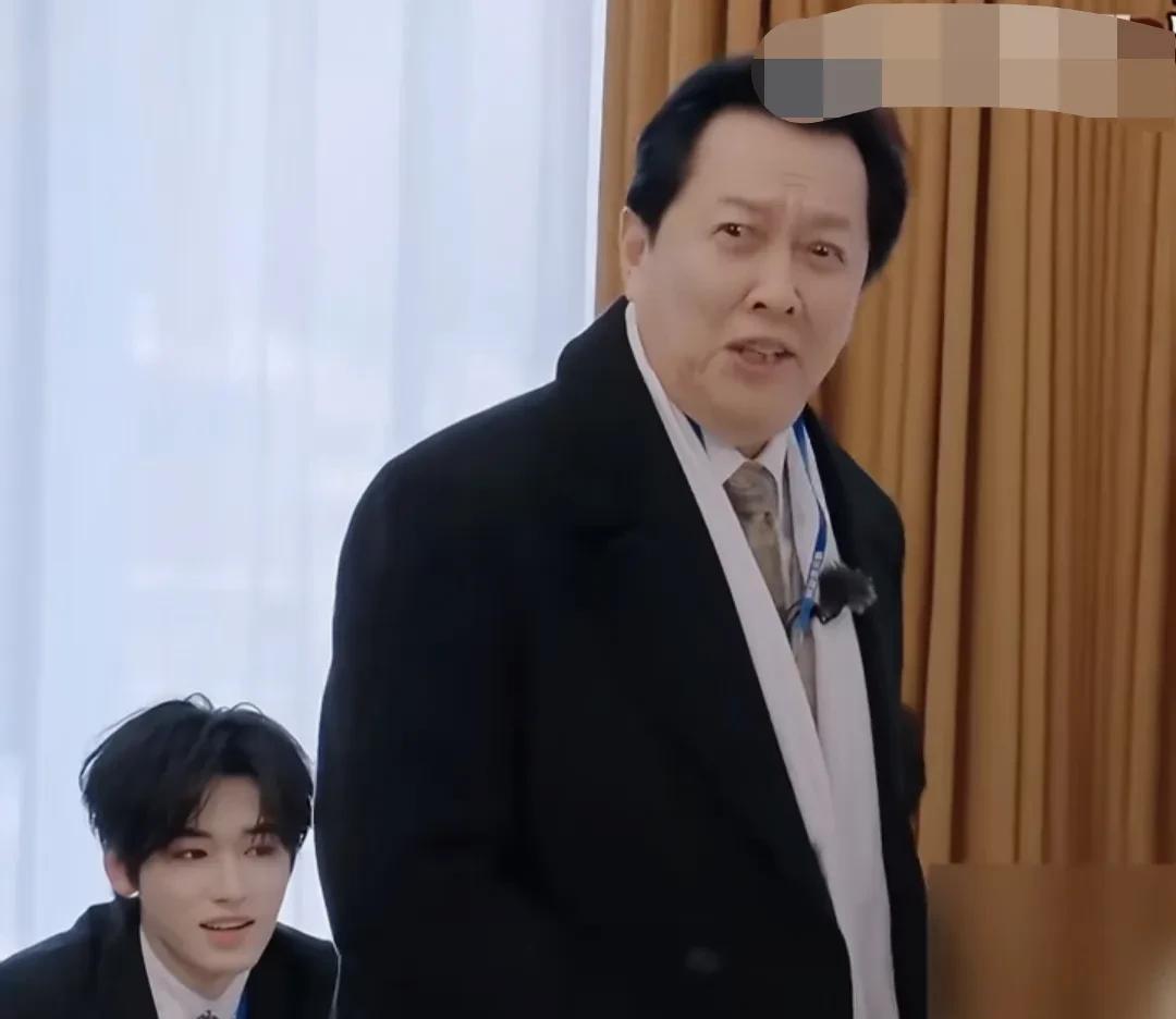 “唐国强”们走俏综艺。73岁的唐国强，在《这是我的西游》里化身“综艺之神”，谁能