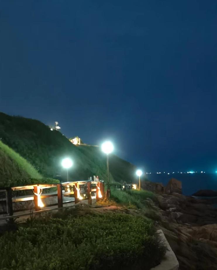 胡塞武装高层被以色列团灭了，以色列又一次定点清除行动获得可大的成功，可是人家只要