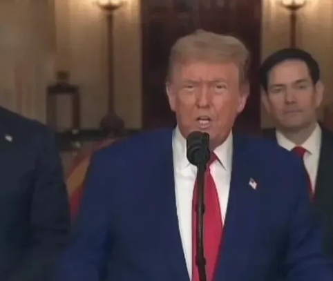 美国打伊朗核设施，就是一个阳谋，要打早几天就打了，为啥拖几天才干，就是给伊朗滕出
