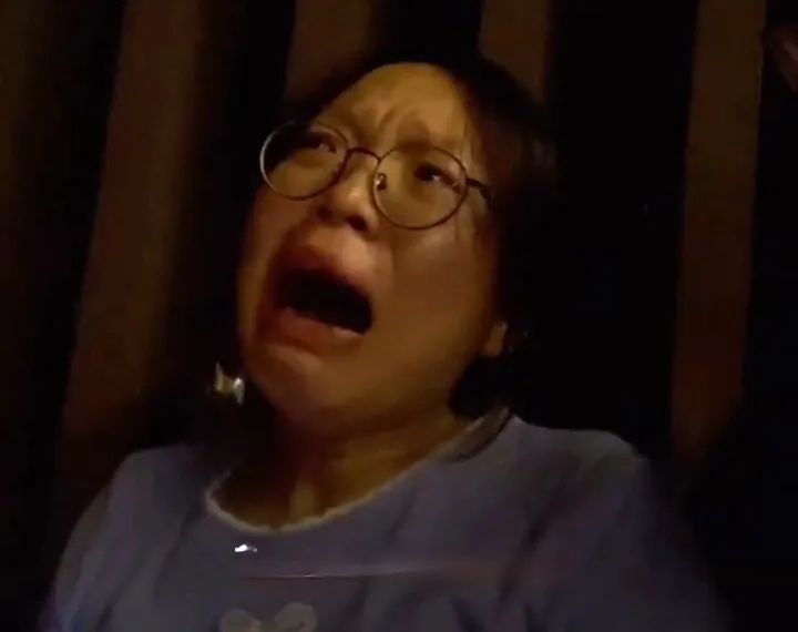谢浩南的妹妹的情况非常的糟糕，这真不是危言耸听，谢家若不引起重视，恐怕……

大