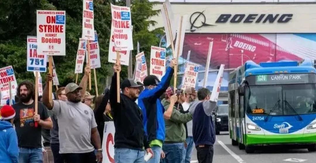 美军5大主力型号产能归零？波音罢工掀翻特朗普强军梦！
2025年8月5日，美国密