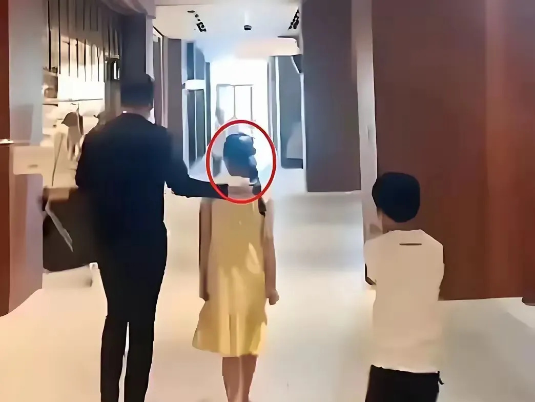 大S孩子缺席葬礼引热议











大S的葬礼，竟然没有她的孩子参加！