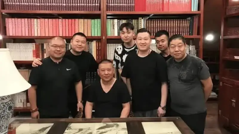 能用一句话总结赵本山和郭德纲的区别吗?
不患人之不己知，患不知人也。
