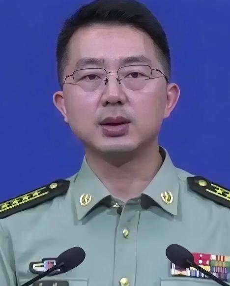 就在刚刚
中国国防部宣布了
8月8日，中国国防部一句“愿与友好国家分享成果”，坐