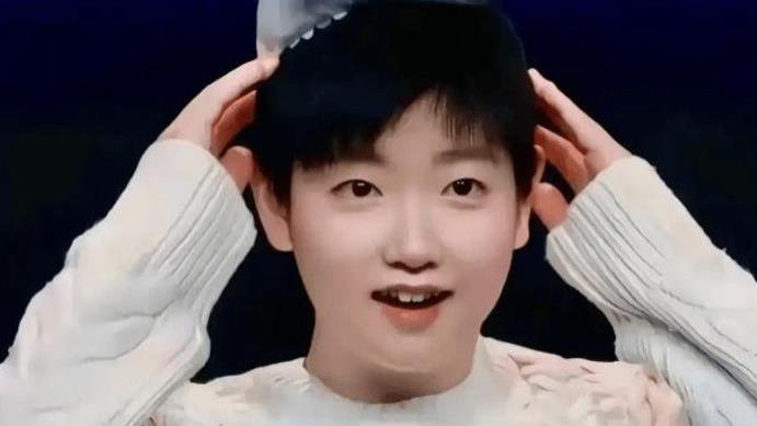 乒乓球迷笑了！莎莎摊牌邱贻可，何卓佳动作亮了