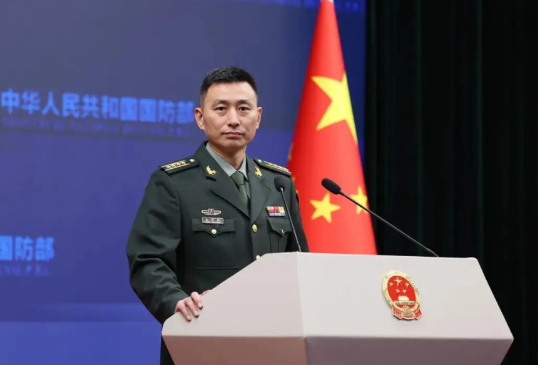 美菲军演剑拔弩张之际，中方突然将30余国代表，集体邀至北京

在中美关系剑走偏锋