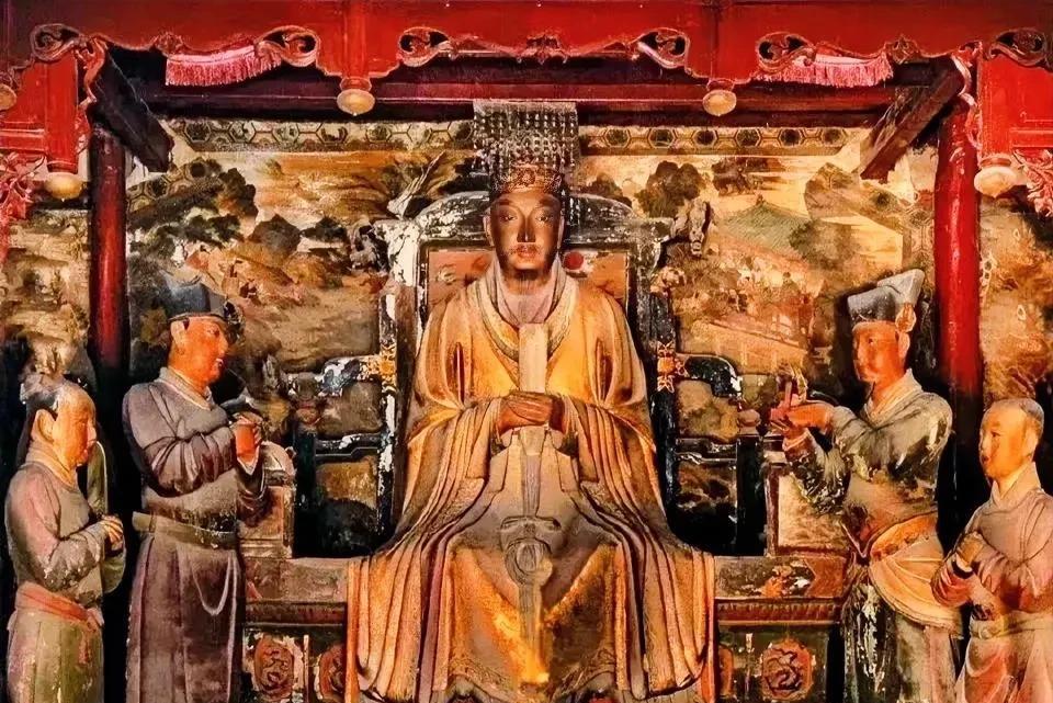东岳大帝，又名泰山神，其身世众说纷纭，有金虹氏说、太昊说、盘古说、天孙说、黄飞虎