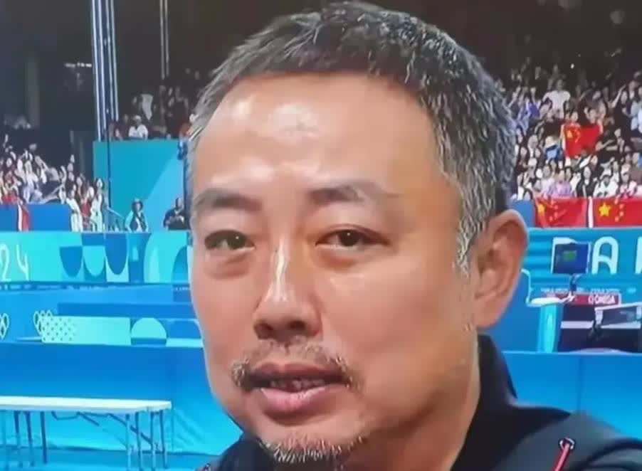 刘国梁现在后槽牙都要咬碎了吧
万万没想到
当初坚持的一句话，会导致今天的局面