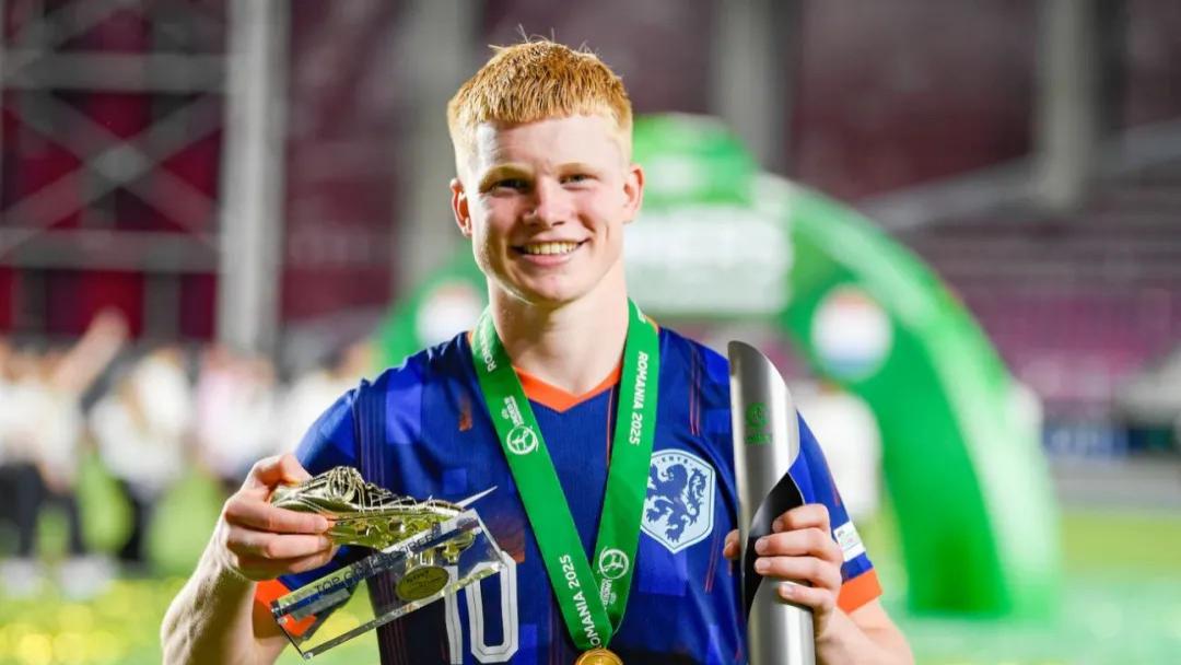 19岁荷兰“新德布劳内”横空出世！豪门哄抢，标价超6000万欧