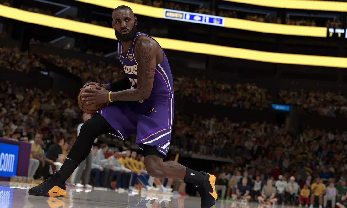Lakers Lead更新社媒，晒出NBA 2K26游戏截图，勒布朗-詹姆斯与卢
