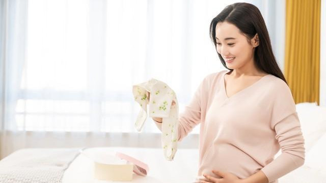 我在家带娃3年，从来没有为钱发过愁，不想自己工作后竟为钱发愁