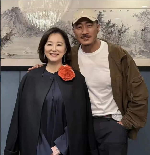 唯一可以和庆奶pk的人出现了！

林青霞真的可以说家喻户晓，不仅长的美，演戏也很