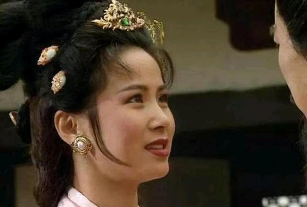 【甘夫人的传奇人生：从平凡到皇后】
大家好，今天我们来聊聊一个在历史长河中熠熠生