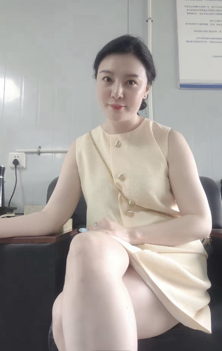比我大十岁的同事想和我在一起。。。