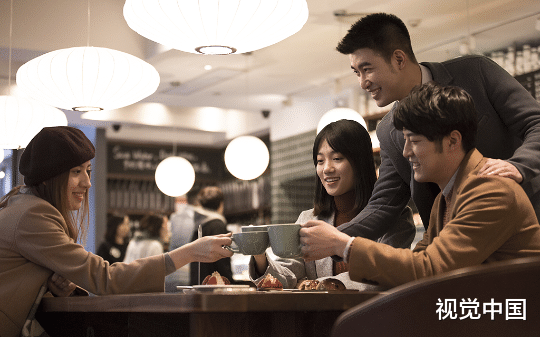 姑嫂是天敌，我这小姑子却是一个小怂包，还在除夕夜丢掉了性命