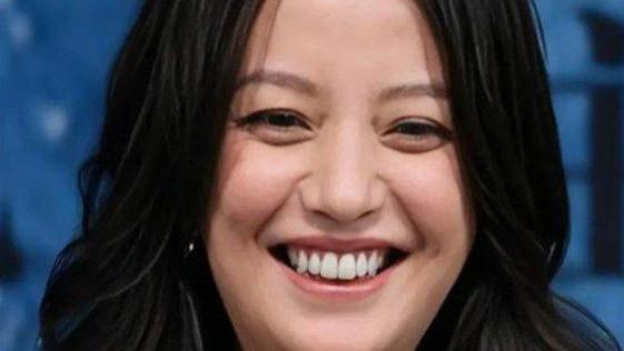 封也封了，婚也离了，赵薇凌晨发文：当时的月亮，是在回忆过去吗