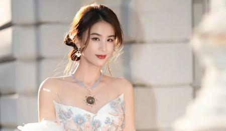 黄圣依：若当年不“叛逆”，她早成豪门名媛？
看《是妈妈是女儿》时，网友集体懵圈：