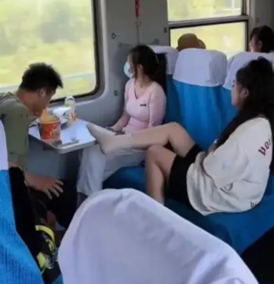 长得好看，就可以这样吗?