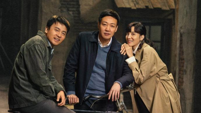 回看《人世间》，但凡雷佳音殷桃拉胯一点，都压不住这群王炸配角