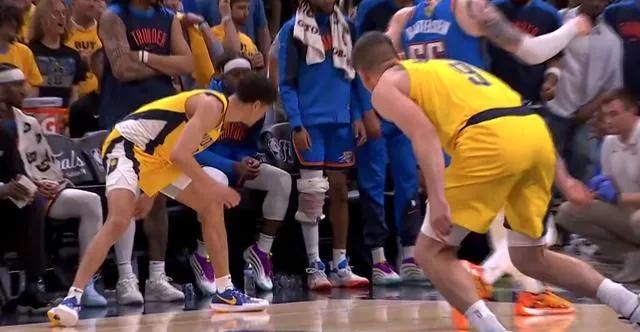 雷霆嗅到总冠军味道
NBA总决赛第五场，如赛前预料的走势，雷霆一路压制步行者，整