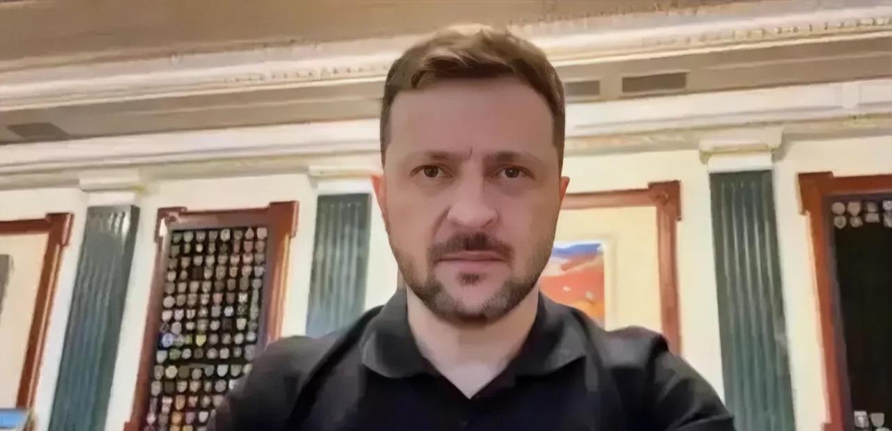 泽连司机悬了，
俄罗斯估计会使用战术核武器解决乌克兰，因为乌克兰巳触碰到俄罗斯使