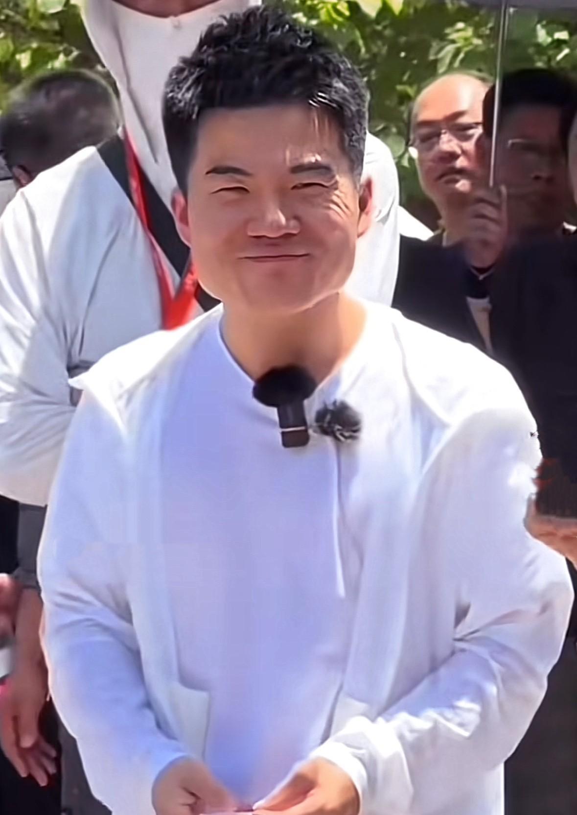 董宇辉的本事很大，从哪方面可以体现出来呢？
董宇辉有一个本事，就是＂孵化＂，能孵