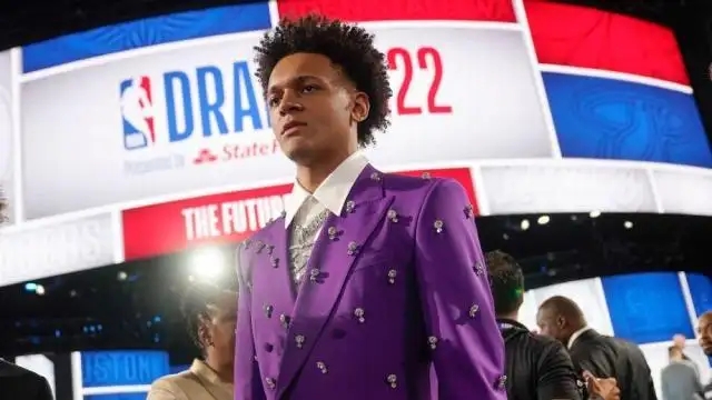 未来2场，火箭队分别对阵开拓者队与魔术队。现在魔术队属于是那种遇弱不强的球队，虽