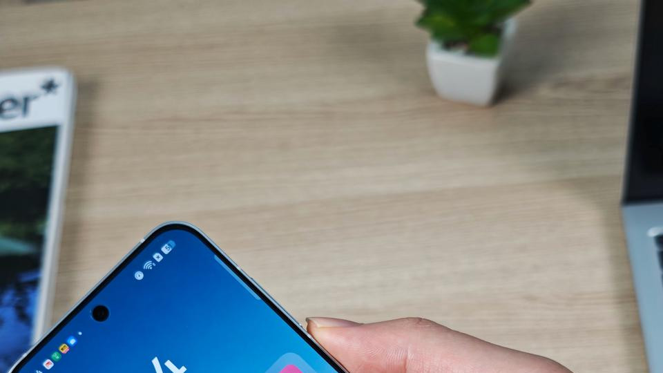 ColorOS 15 加持下的流畅小屏旗舰