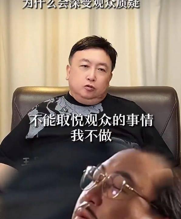 明星离婚也不过如此。王晶谈谢霆锋张柏芝离婚原因有感。
说是张很喜欢谢。但两个人大