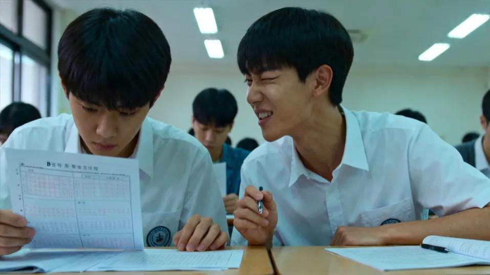 忙着“抄作业”及售前售后巨大落差的小鹏，何时能交出自己的答卷？