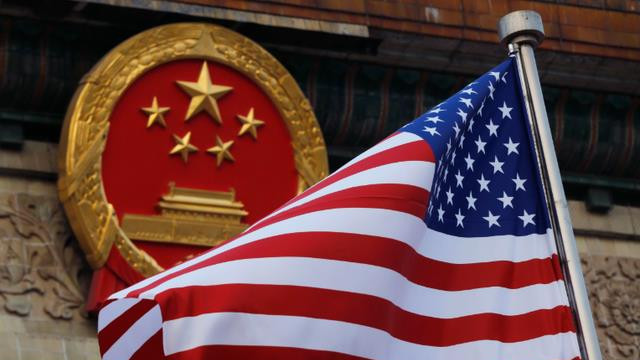 是中国毁了我们！特朗普给中国48小时考虑，不料中方奉陪到底