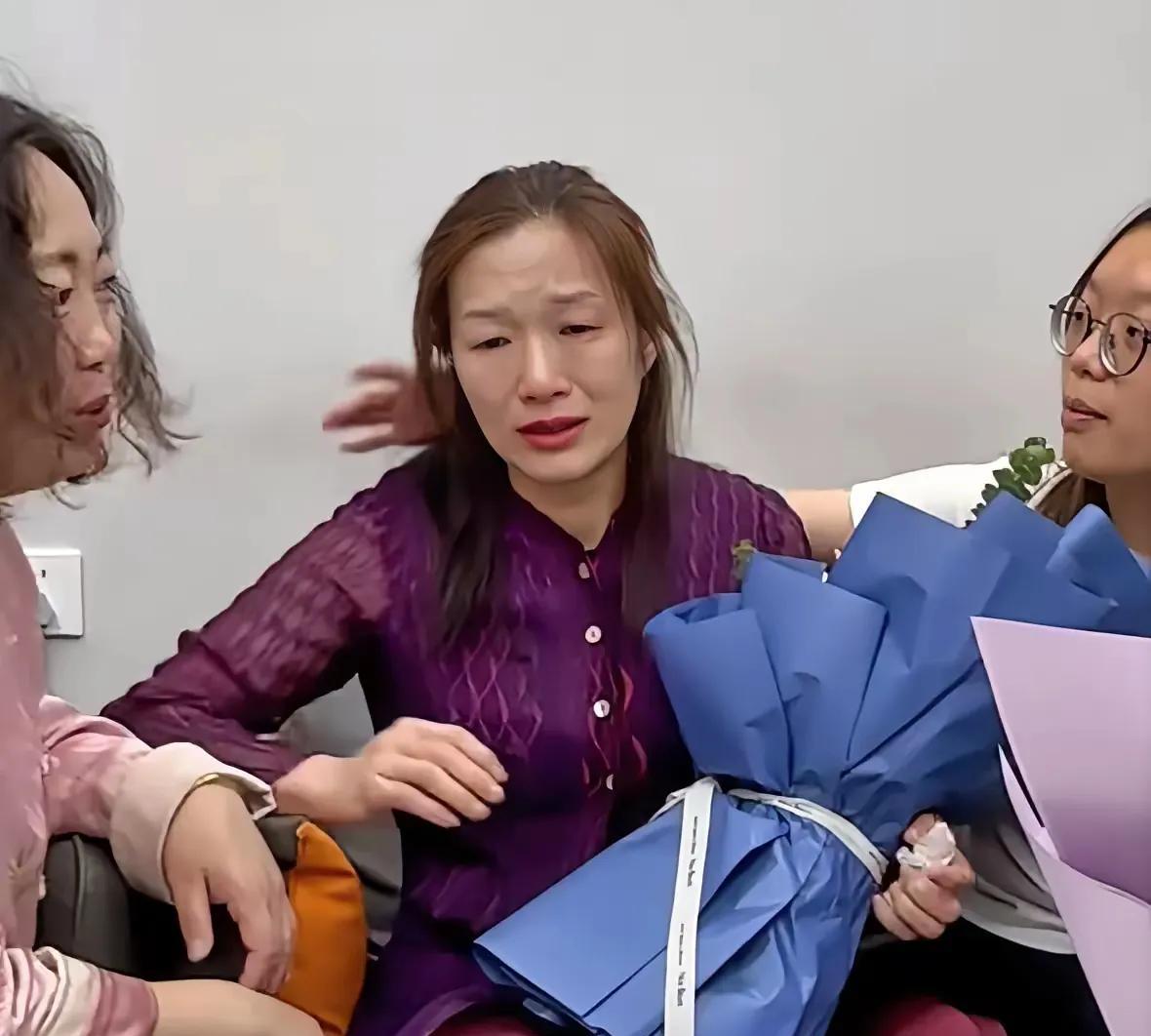 看了谢浩男妈妈要带货这个事
我真的太感动了
感谢广大女性的力量互帮互助，才让她有