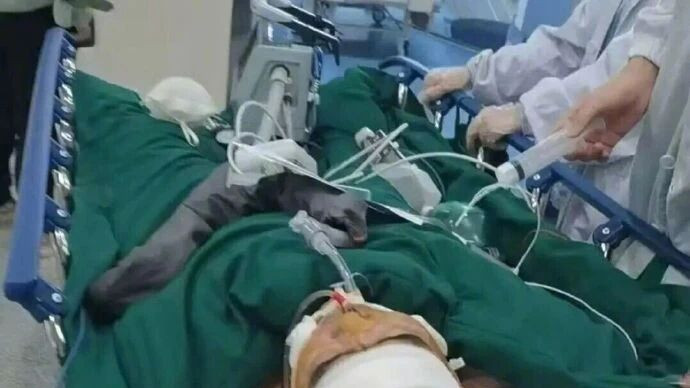 警方通报3名员工聚餐饮酒中毒，食堂误将工业酒精当白酒，1人死亡2人救治中