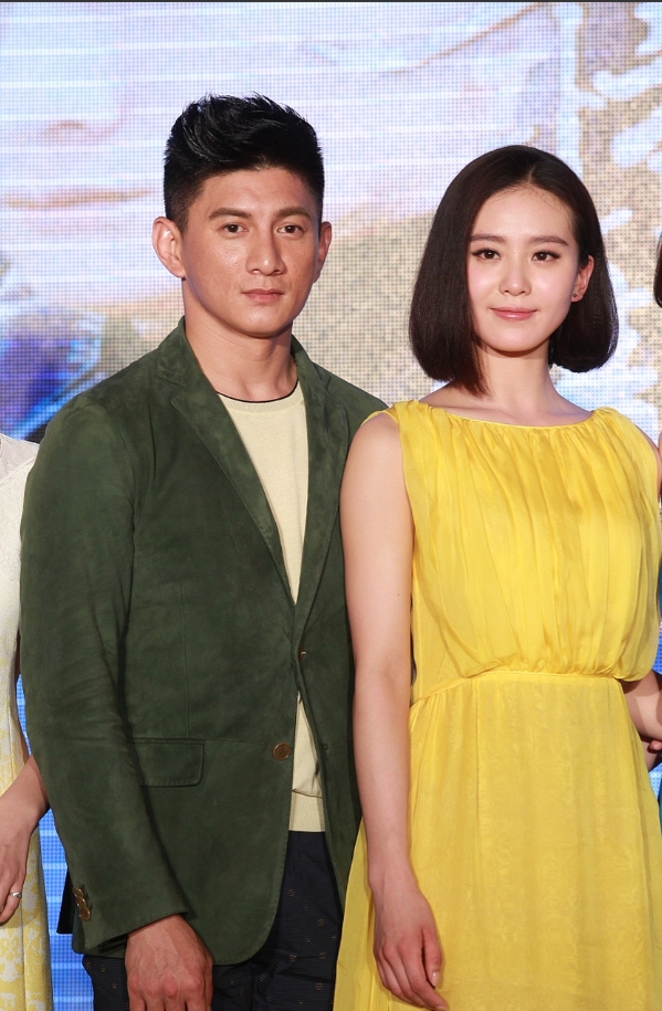 黄圣依杨子离婚，我不惊讶
陈妍希陈晓离婚，我也不惊讶
现在你告诉我，520的第一