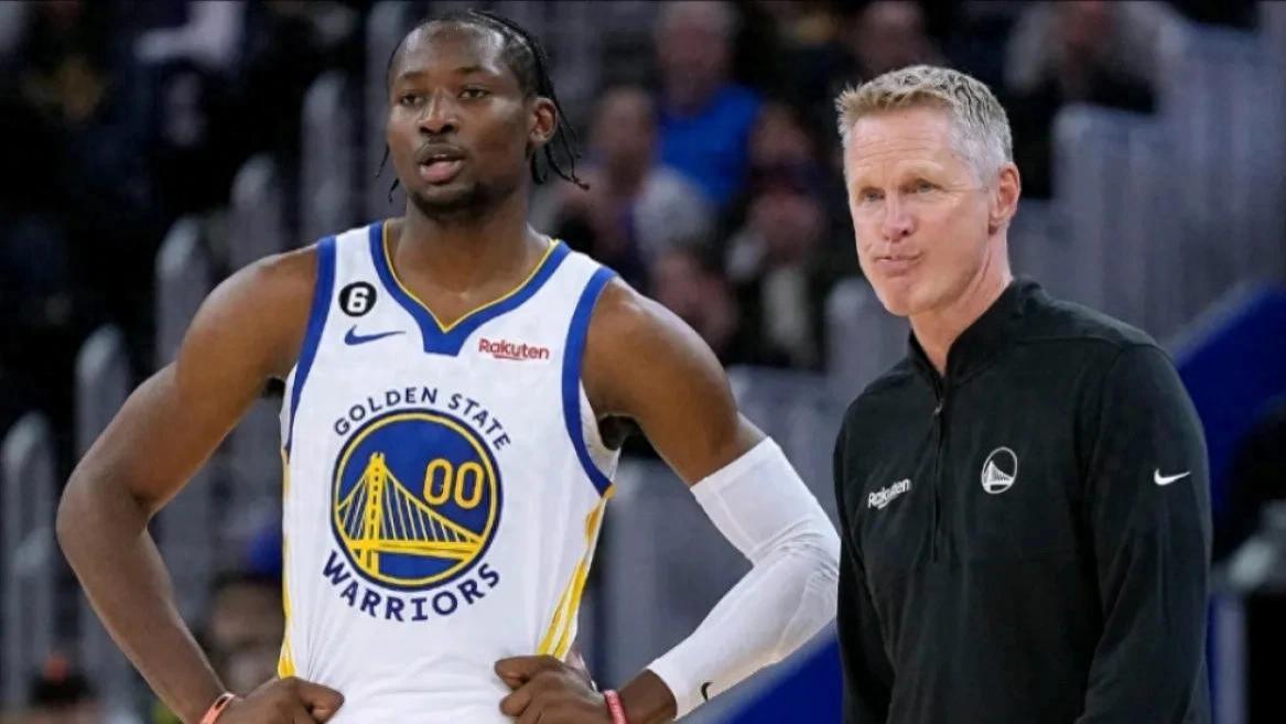 勇士疯狂补强，四笔签约即将官宣，下赛季一跃成为夺冠热门