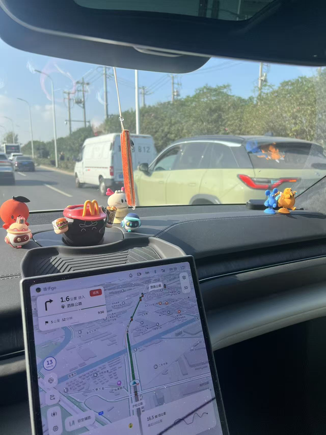 蔚来车友冬季用车指南请查收
今年冬天到现在为止，上海不太冷，感觉冬天在魔都迷路了