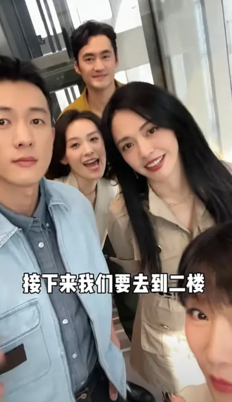 姚晨和贾静雯在热播剧《以美之名》里虽是“双女主”设定，然而就演技以及角色塑造的饱