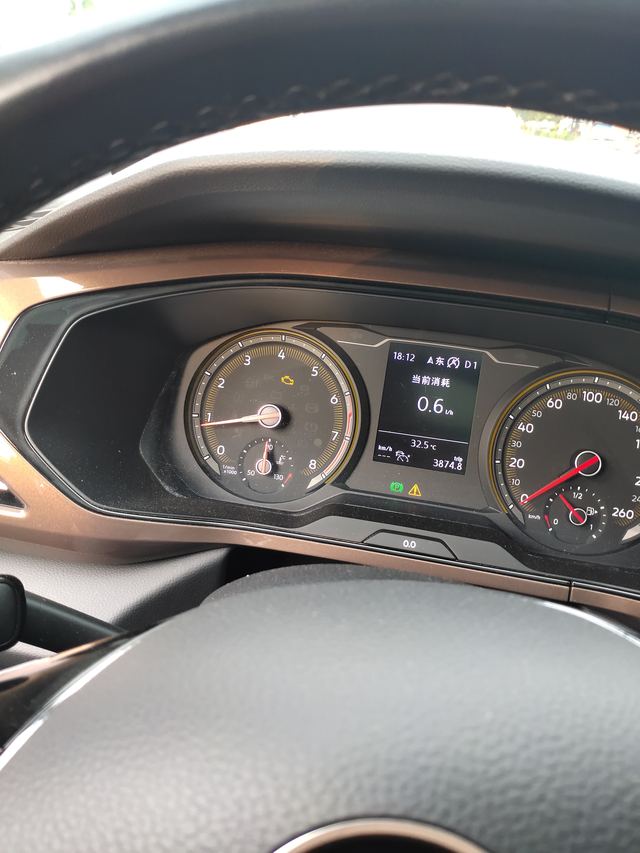 刚出保，诊断泵就坏了。
刚出保，诊断泵就坏了，是不是有点猝不及防？一直说大众省心