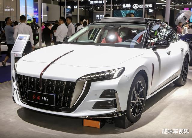 2025款红旗H6上市，新增布雷博四活塞卡钳，标配2.0T发