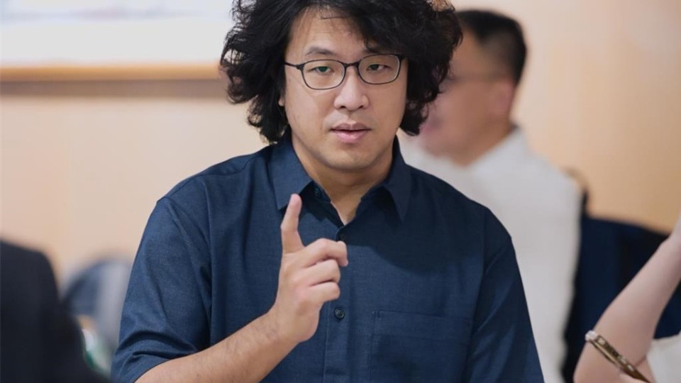 沈伯洋遭大陆“通缉”，赖清德呼吁声援，韩国瑜：你吃错药了？