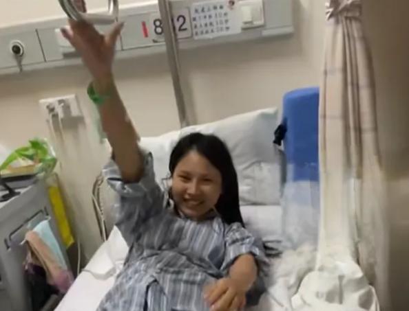 2021年，浙江一女孩患癌症，家人选择放弃她，让其自生自灭。然而谁都没想到，女孩