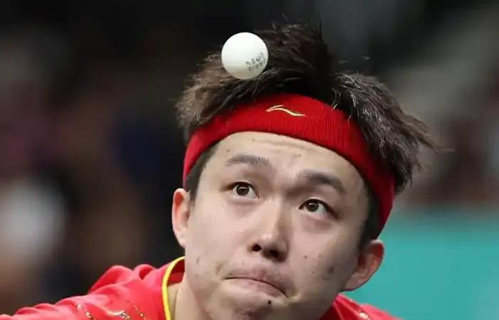 王楚钦2：4败北，对手受伤也没能取胜，可能是近年来没见过的惨败！
败就败了，按理