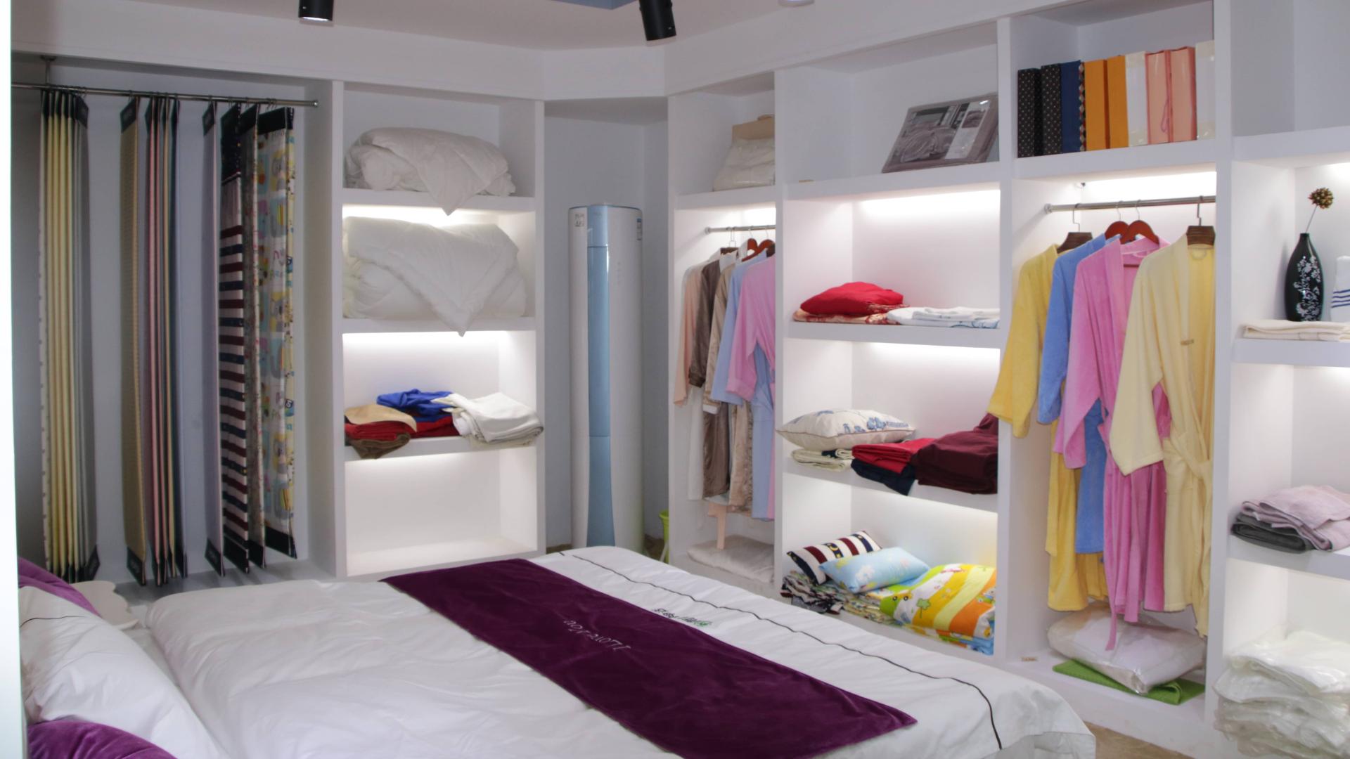 恒源织造受邀参加纺织企业专题视察座谈会